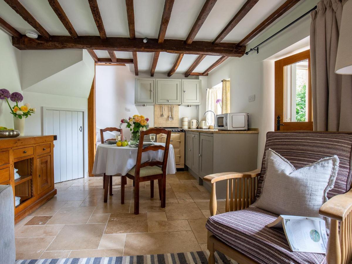 Climbing Rose Cottage - Dog Friendly - Peaceful Cotswold Cottage Adlestrop Екстер'єр фото